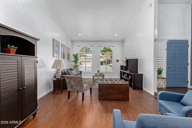 Building Photo - 11401 N 45th Pl