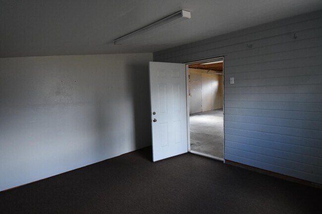 Building Photo - 2515 Wiard St