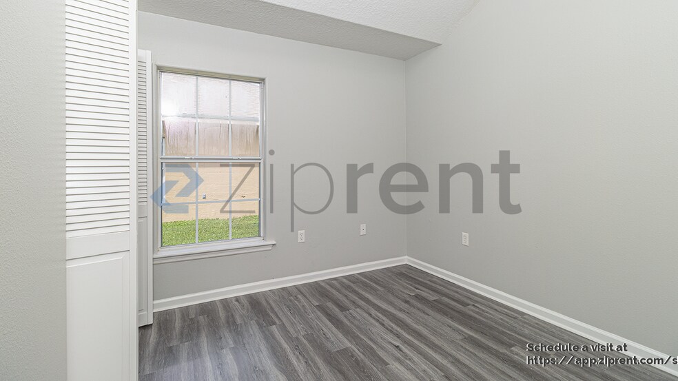 Building Photo - 5354 Pebble Beach Dr
