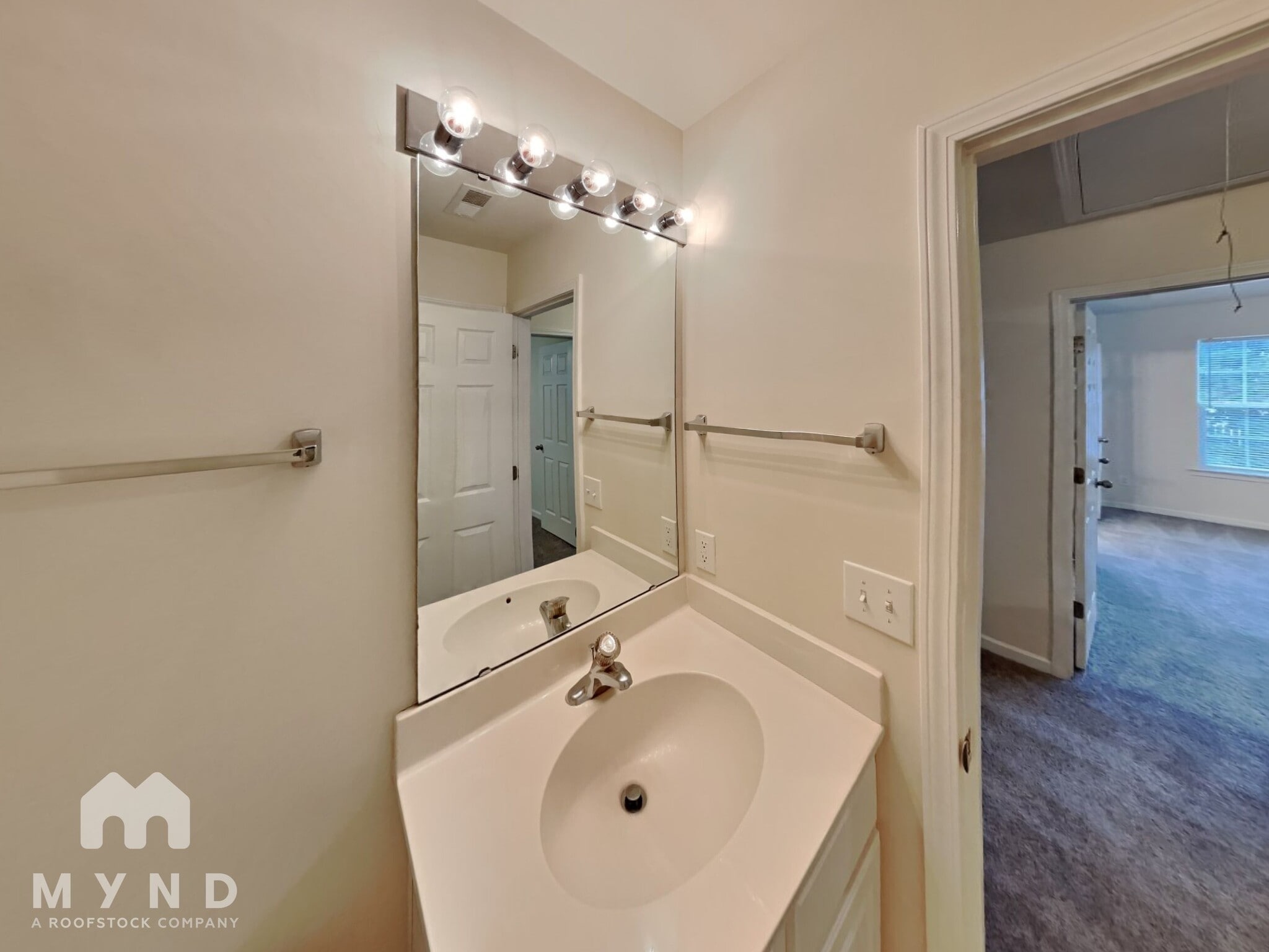 Building Photo - 10629 Claude Freeman Dr