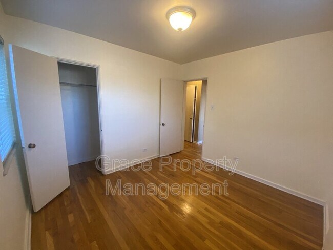 Building Photo - 2100 Franklin St