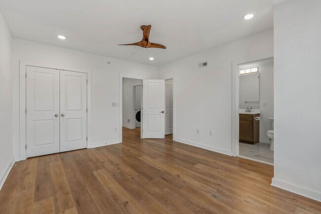 Building Photo - 4516 Osage Ave