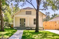 Building Photo - 2029 Felix Ave