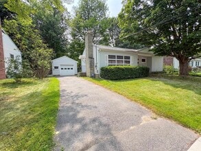 Building Photo - 38 Marshall Dr