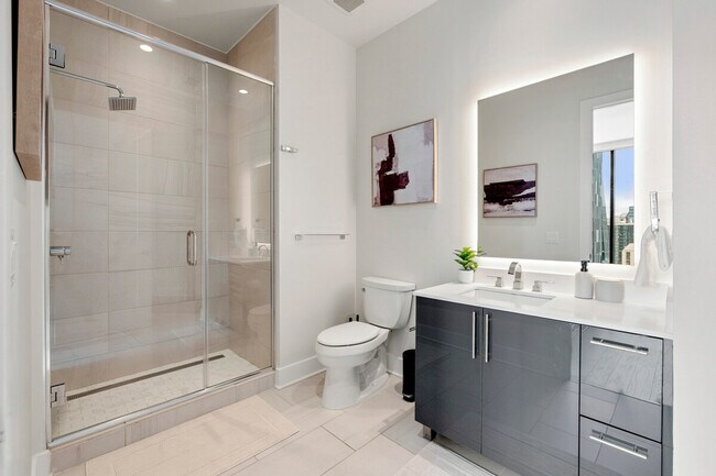 Building Photo - 1400 W Peachtree St NE