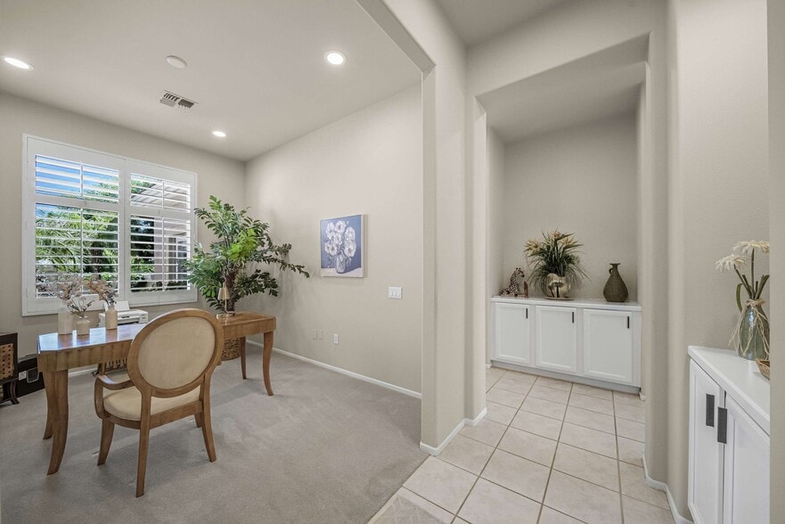 Building Photo - 78337 Gray Hawk Dr