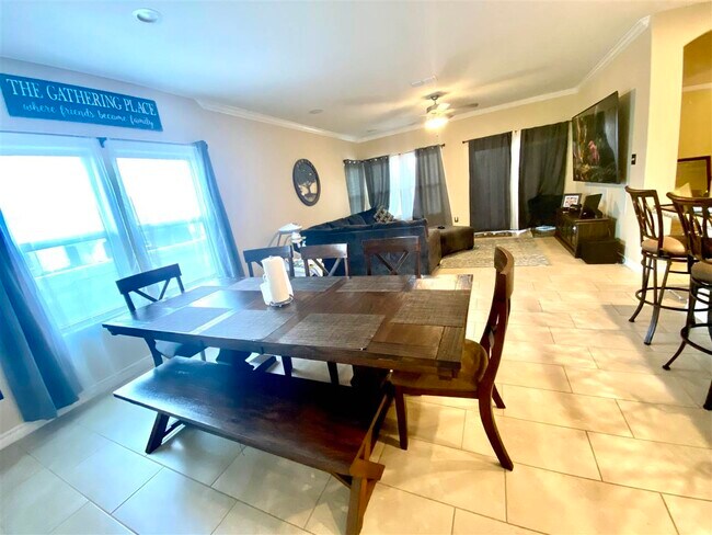 Building Photo - 1402 Orto Dr.