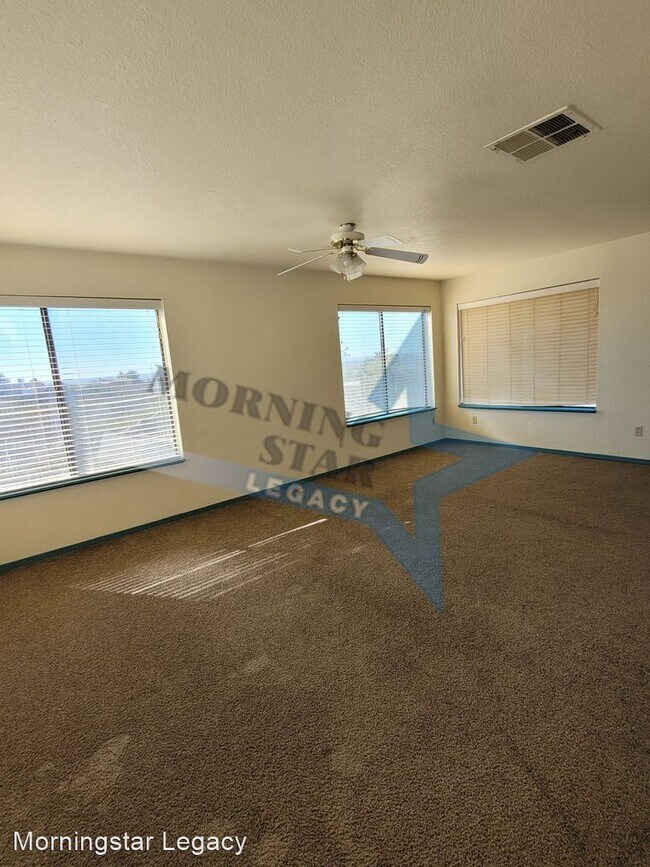 Building Photo - 4 br, 3 bath House - 4230 Tellbrook Rd