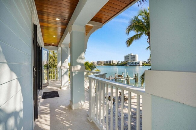 Building Photo - 19471 Harbor Rd S