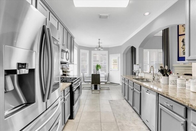 Building Photo - 45 Atascadero Dr