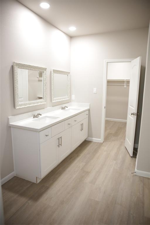 Building Photo - 112 Turner St