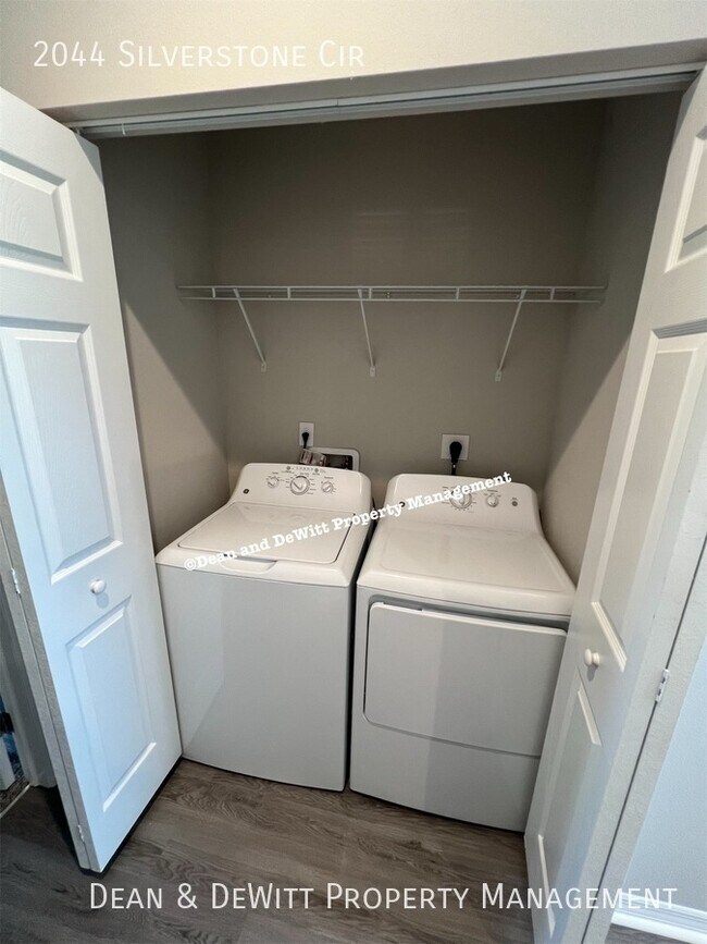 Building Photo - 2044 Silverstone Cir