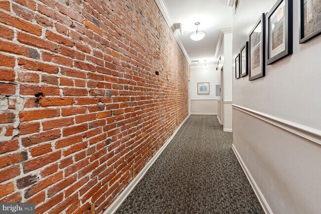 Building Photo - 1718 Corcoran St NW