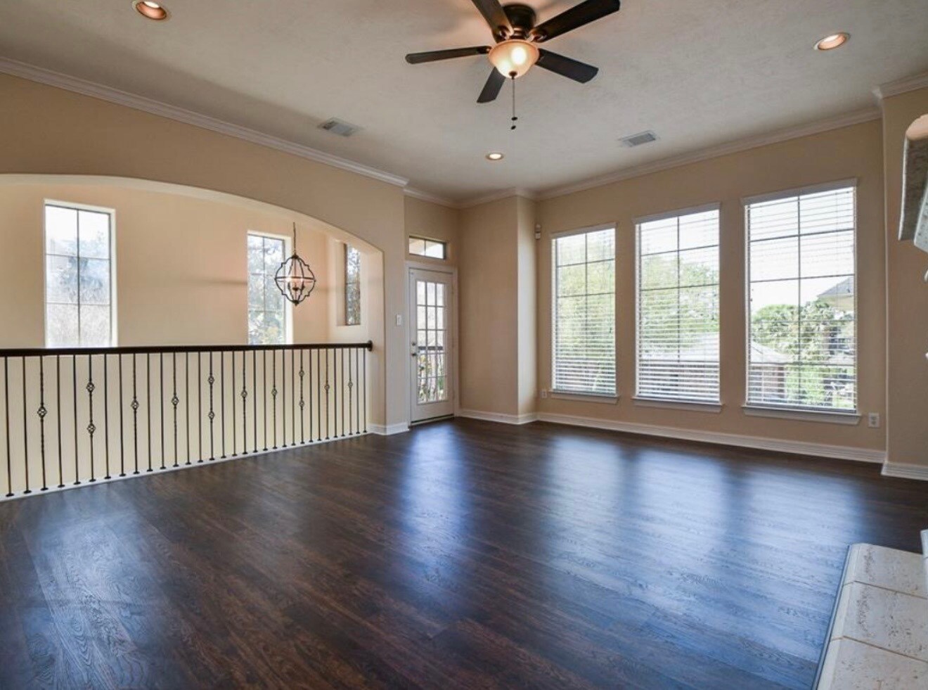 Building Photo - 8002 Stoneyway Dr