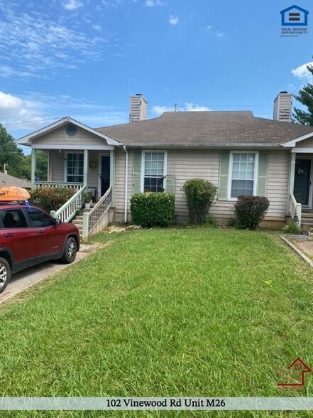 Building Photo - 102 Vinewood Rd