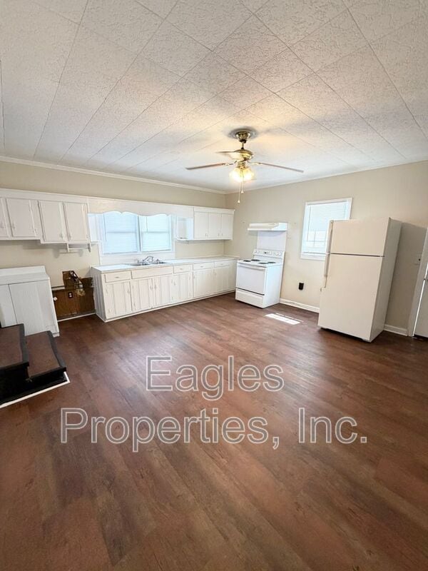Building Photo - 152 Ebenezer Church Rd