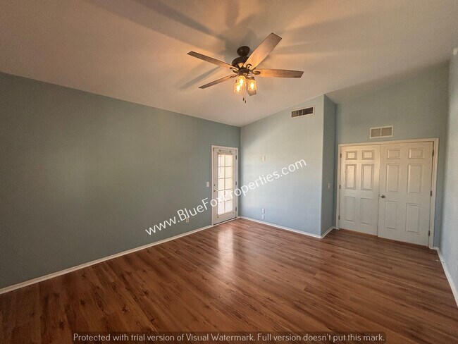 Building Photo - 7180 W Maple Ridge Dr