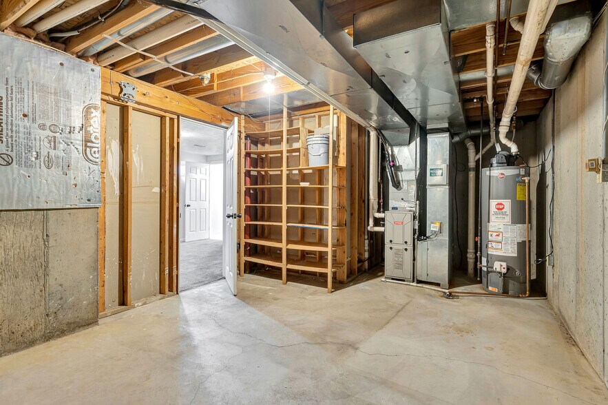 Building Photo - 76 Glenwood Ave