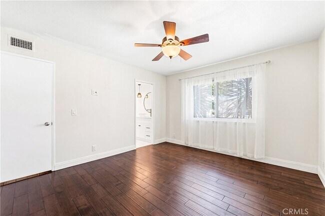 Building Photo - 16311 Woodstock Ln