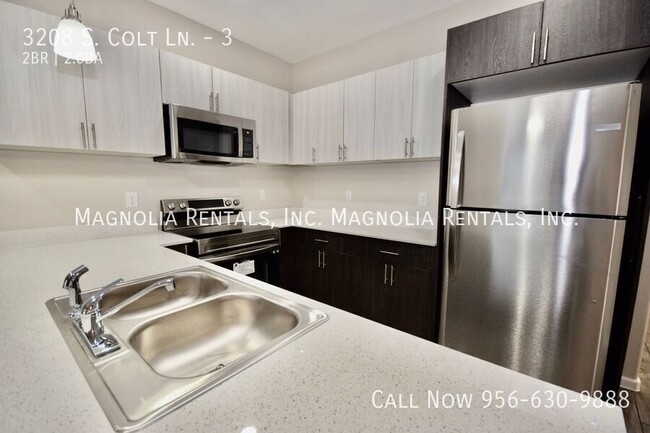 Building Photo - 3208 S Colt Ln