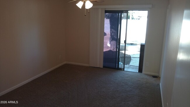 Building Photo - 4030 E Windrose Dr