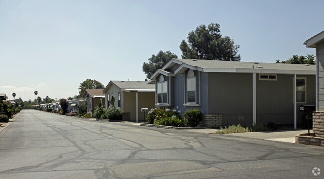 Building Photo - Rancho Rialto