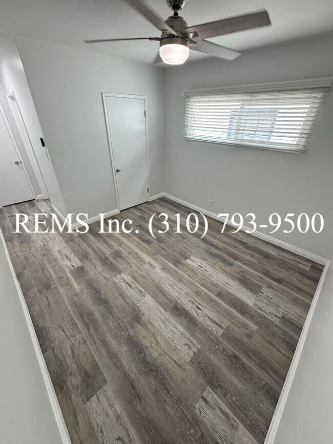 Building Photo - Remodeled 1 Bedroom Apartment in Hermosa B...