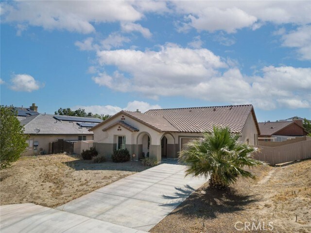 Building Photo - 43826 Countryside Dr