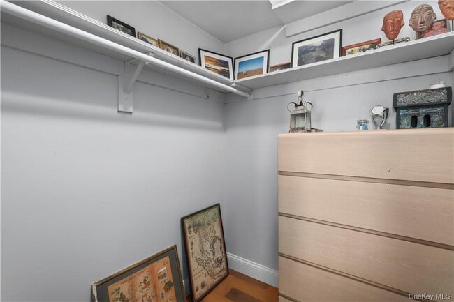 Building Photo - 208 Harris Rd