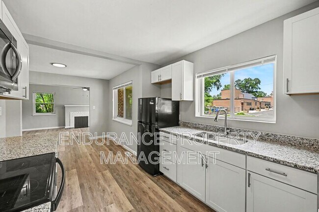 Building Photo - 1780 Academy Pl