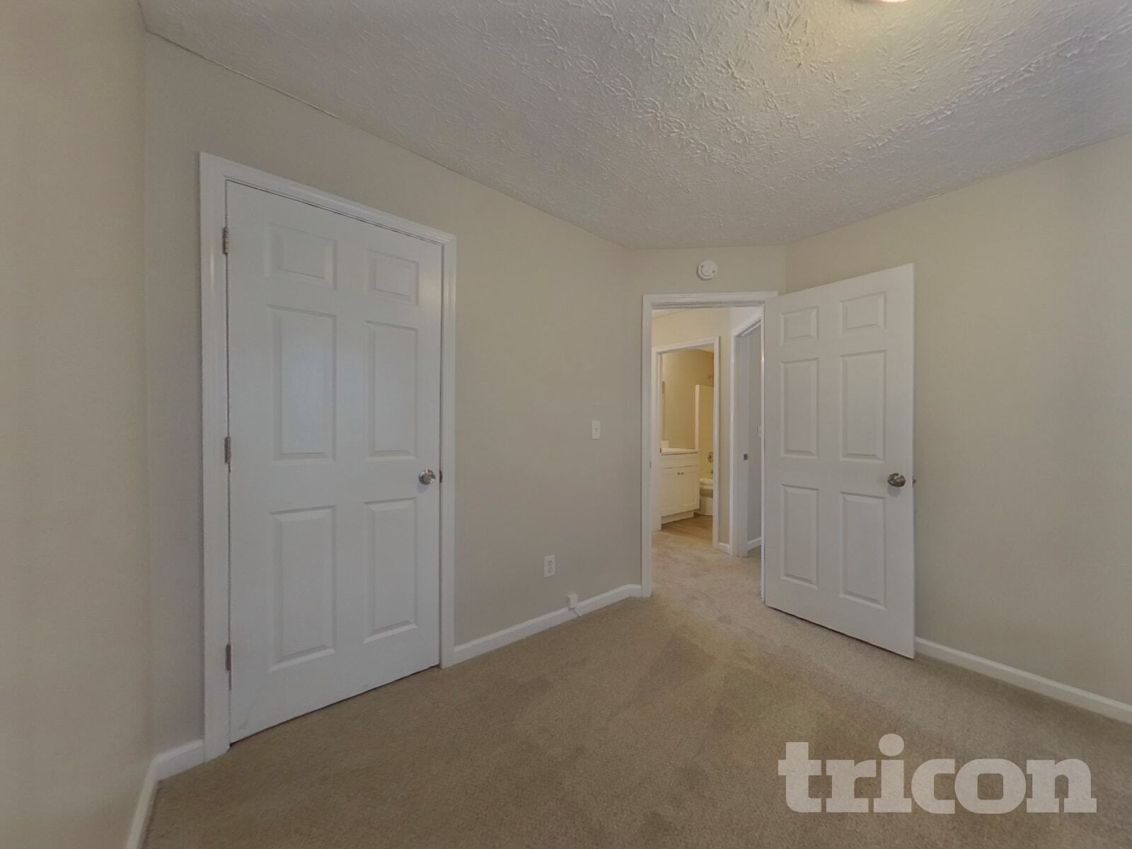 Building Photo - 6754 Clearstream Way