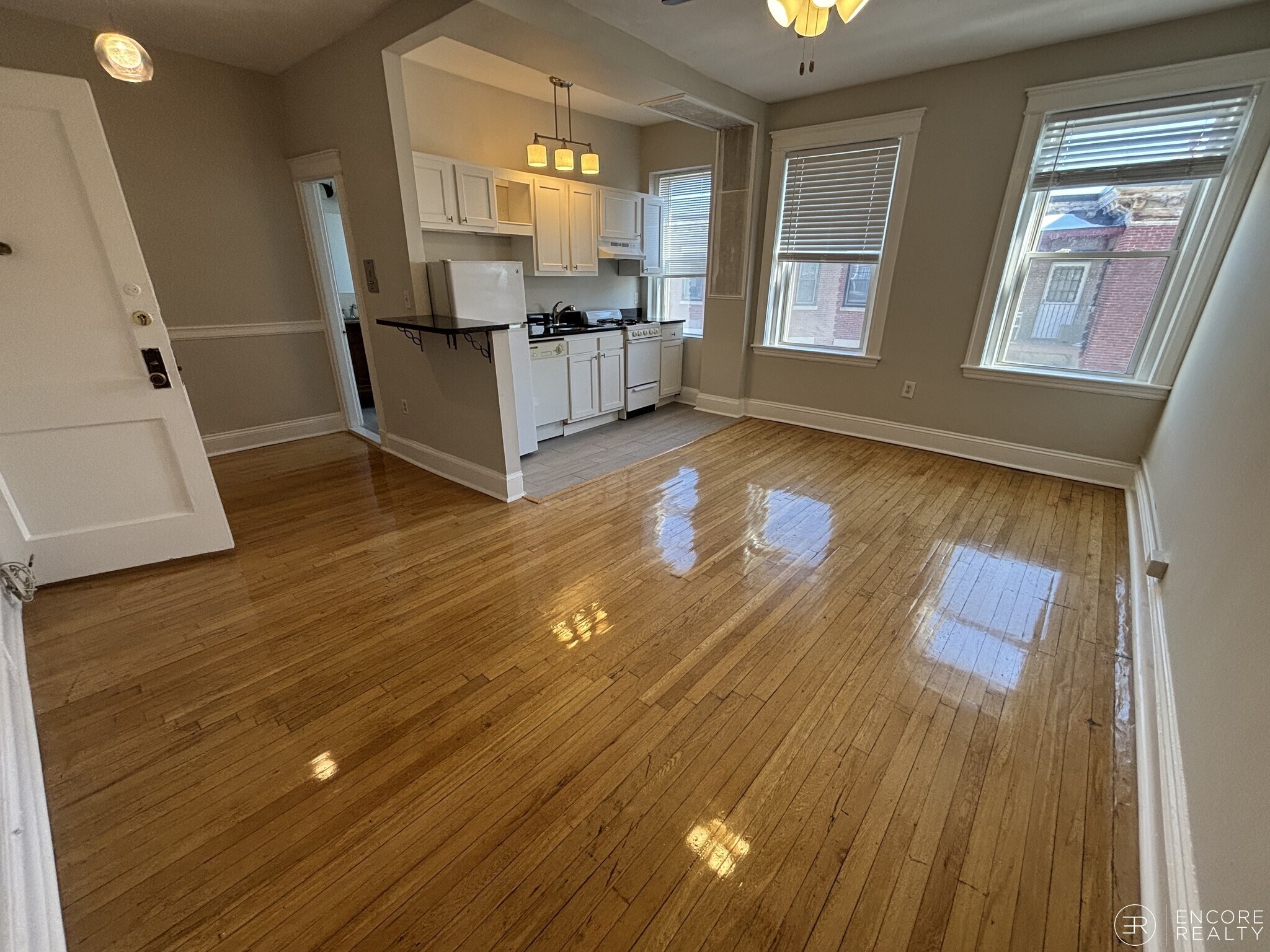 Building Photo - 1185 Commonwealth Ave