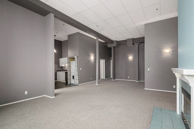 Building Photo - 1bd/1ba Seattle Condo