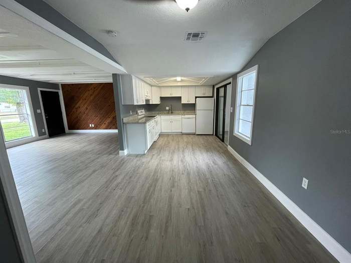 Building Photo - 1305 Overdale St