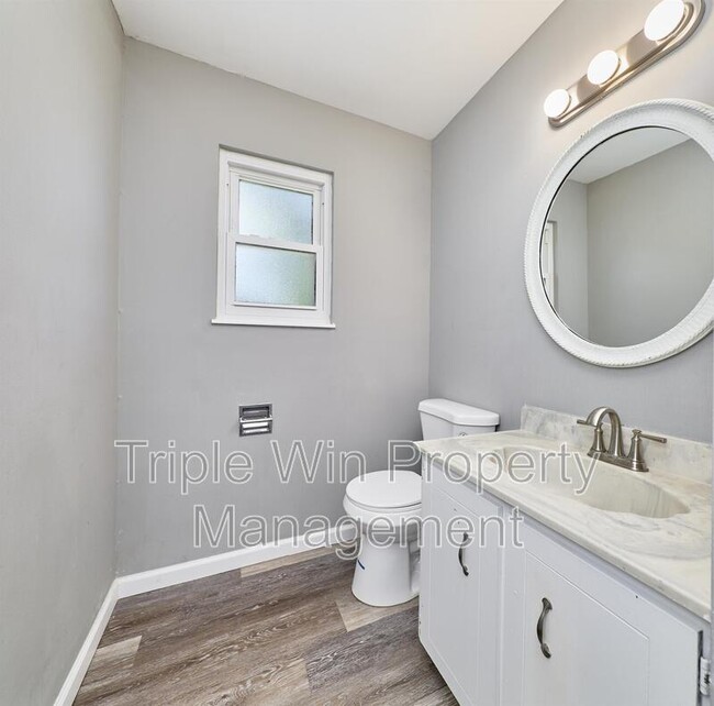 Building Photo - 1544 Rishon Hill Dr