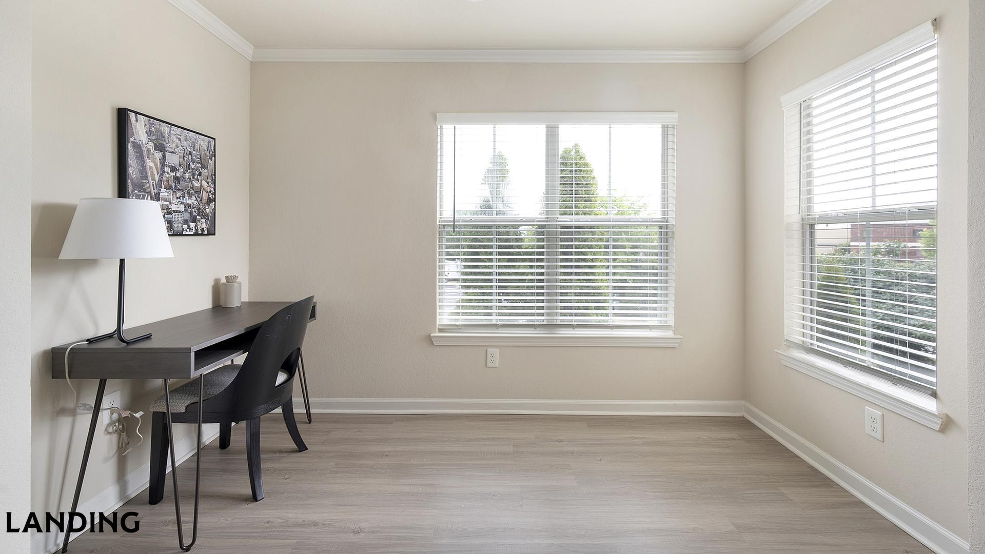 Building Photo - 210 Hillwood Blvd