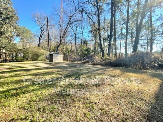 Building Photo - 320 Chatham Villa Dr