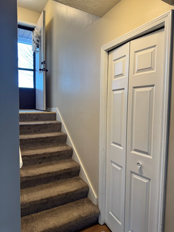 Building Photo - 3360 Burlingame Ave SW