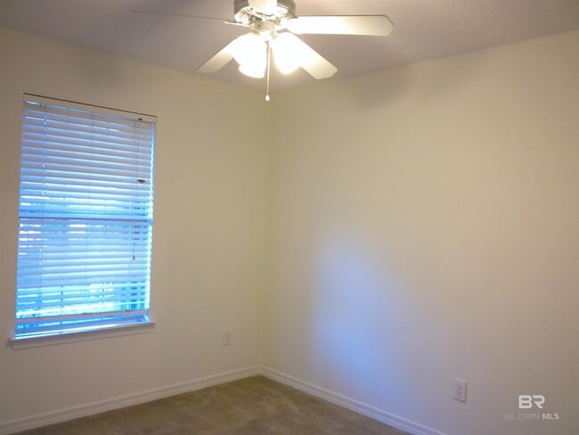 Building Photo - 108 Davison Loop