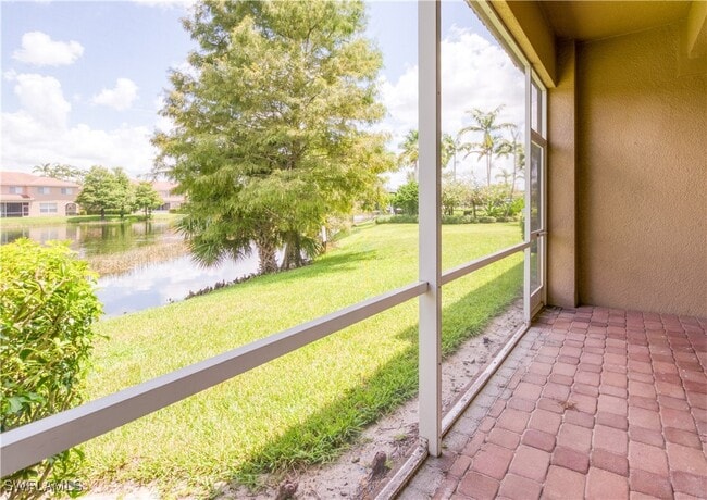 Building Photo - 9774 Roundstone Cir