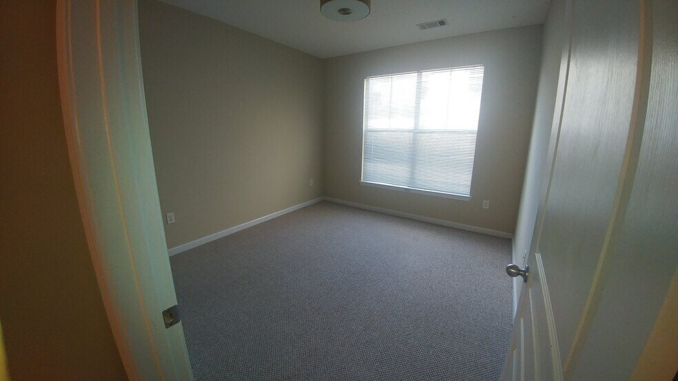 Bedroom 2 - 10 Perimeter Summit Blvd