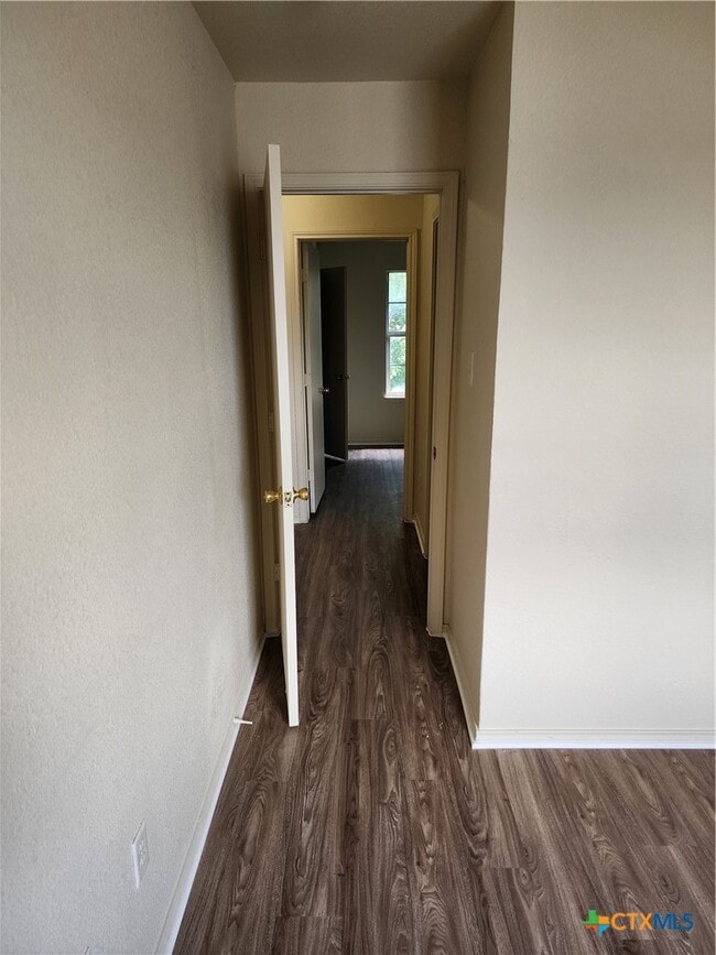 Building Photo - 5709 Redstone Dr