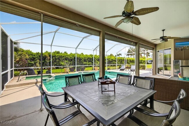 Building Photo - 8350 Trentwood Ct