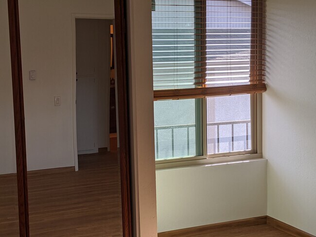 Building Photo - 9570 Easter Way