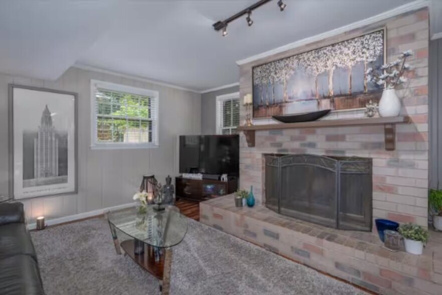 Living Room - 3246 Cloverwood Dr