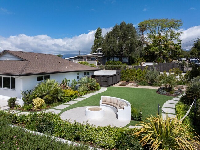 Building Photo - Stunning Santa Barbara Oasis!