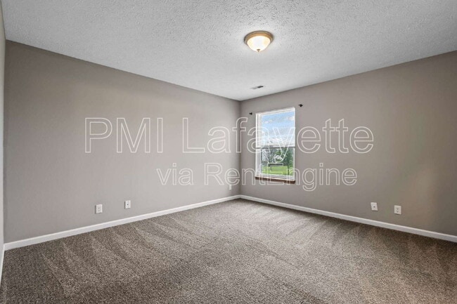 Building Photo - 5009 Trotter Dr