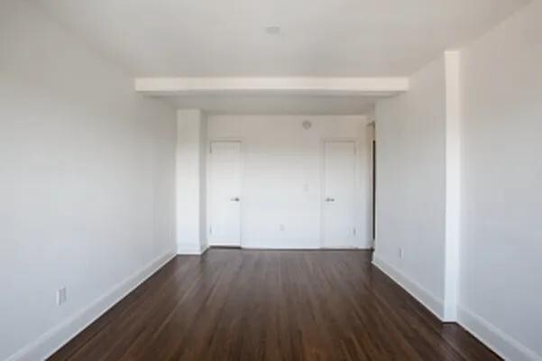 Building Photo - 510 W 110th St