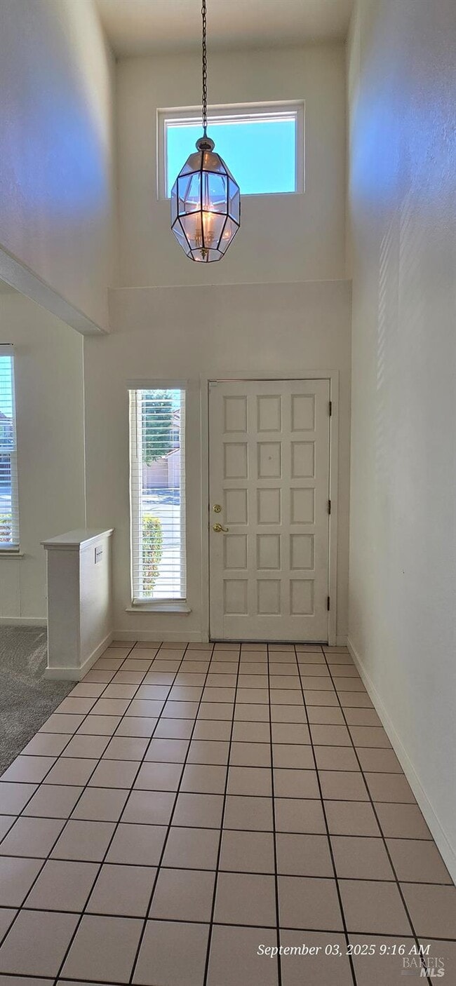 Building Photo - 3288 Ascot Ct
