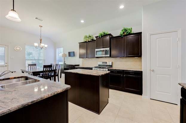 Building Photo - 127 Clearmont Pl